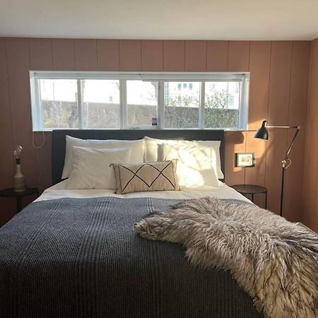 New Cozy Bohemian Dowtown Reykjavik Apartment Bagian luar foto