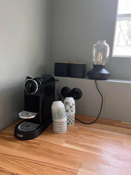 New Cozy Bohemian Dowtown Reykjavik Apartment Bagian luar foto