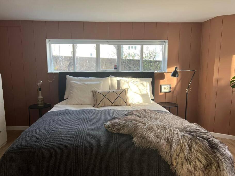 New Cozy Bohemian Dowtown Reykjavik Apartment Bagian luar foto